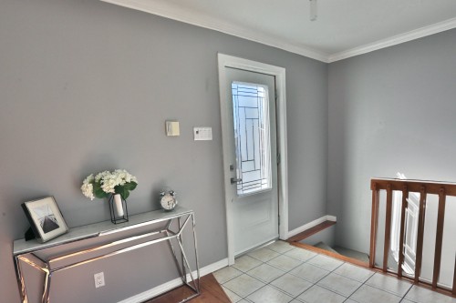 Hall d'entrée/Vestibule - 45 Rue Des Champs, Saint-Roch-De-L'Achigan, QC 