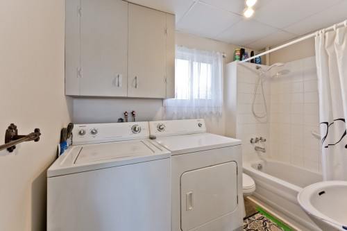 Salle de bains - 169  - 179 Rue Court, Coaticook, QC 