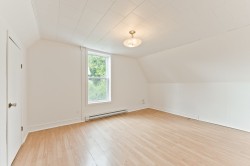 Salon - 