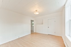 Salon - 