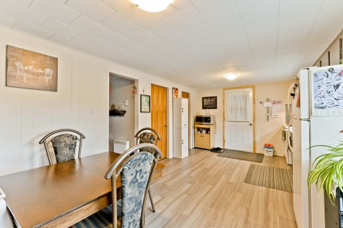 Cuisine - 169  - 179 Rue Court, Coaticook, QC 