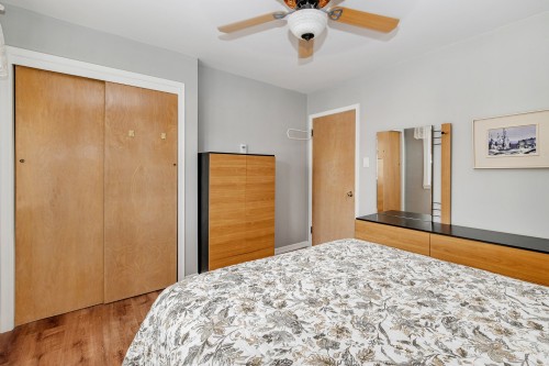 Chambre à coucher principale - 186 Rue Filion, Laval (Sainte-Rose), QC 