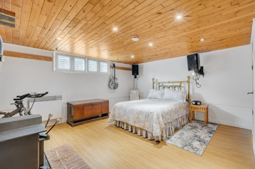 Chambre à coucher - 186 Rue Filion, Laval (Sainte-Rose), QC 