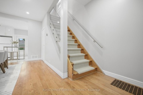 350 Lumsden Avenue, Toronto, ON 