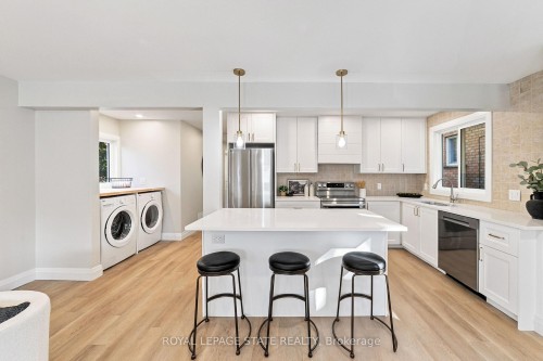 5 Herbert Court, Hamilton, ON 