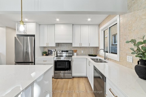 5 Herbert Court, Hamilton, ON 