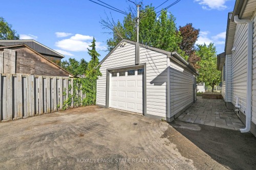 5 Herbert Court, Hamilton, ON 