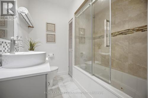1310 Redbank Crescent, Oakville, ON 