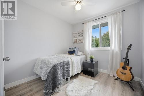 1310 Redbank Crescent, Oakville, ON 
