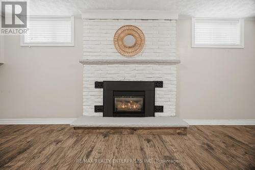 1310 Redbank Crescent, Oakville, ON 
