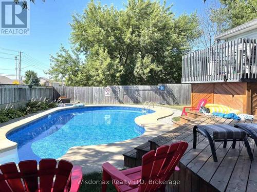 8272 Woodsview Crescent, Niagara Falls (Ascot), ON 