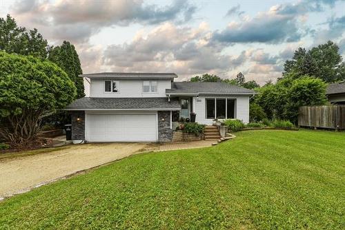 560 Balsam Cr, Oakbank, MB 