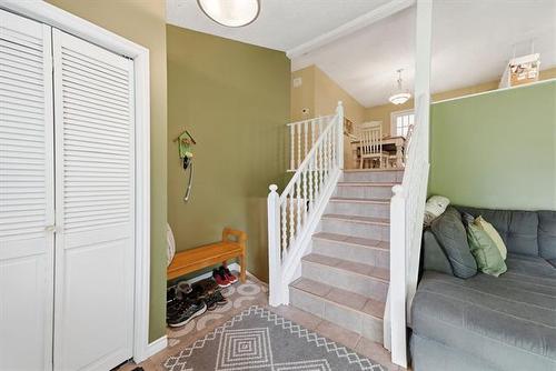 560 Balsam Cr, Oakbank, MB 