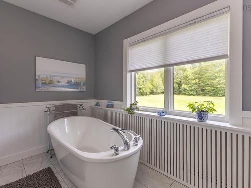 3764 East River East Side Road, Churchville, NS 
