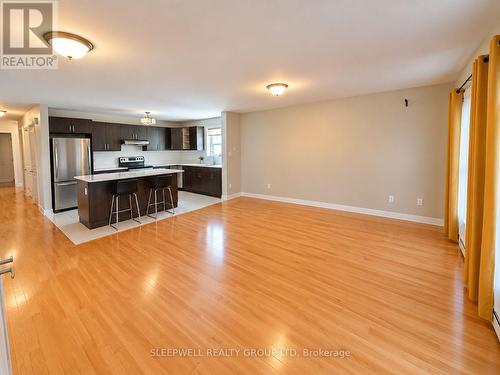 2 - 11 CHESTNUT STREET , Ottawa, Ontario K1S 0Z7 4