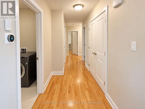 2 - 11 CHESTNUT STREET , Ottawa, Ontario K1S 0Z7 5