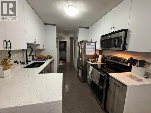 3854 Gordon Drive Unit# 190, Kelowna, BC 