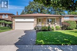 2553 ANNELYN COURT Mississauga, ON L5C 2Z7