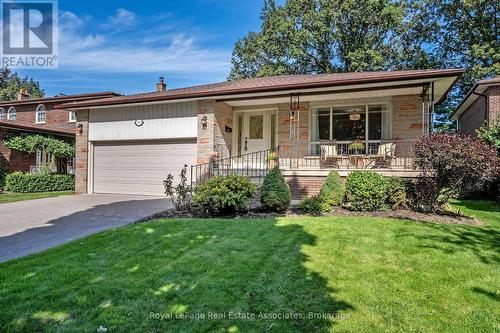 2553 Annelyn Court, Mississauga, ON 