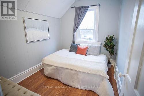 UPPER - 67 TERRACE HILL STREET , Brantford, Ontario N3R 1G2 3