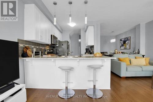 303 Wood Acres Grove, Ottawa, ON 
