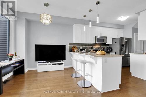 303 Wood Acres Grove, Ottawa, ON 