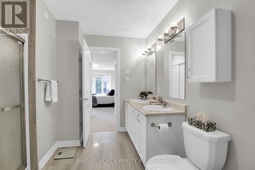303 Wood Acres Grove, Ottawa, ON 