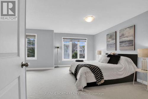 303 Wood Acres Grove, Ottawa, ON 