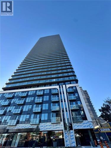 30 FRANCIS Street S Unit# 1405 , Kitchener, Ontario N2G 0B5 3