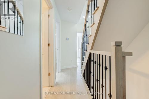 Th 5 - 1010 Portage Parkway, Vaughan, ON 