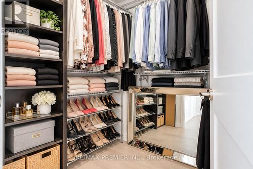 Th 5 - 1010 Portage Parkway, Vaughan, ON 