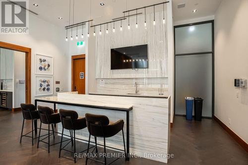 Th 5 - 1010 Portage Parkway, Vaughan, ON 