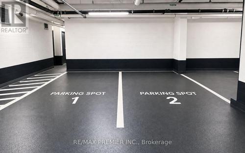 Th 5 - 1010 Portage Parkway, Vaughan, ON 