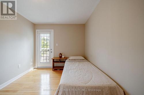 15 - 130 Park Street E, Mississauga, ON 