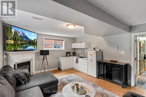 865 Bertrand Terrace, Peterborough, ON 