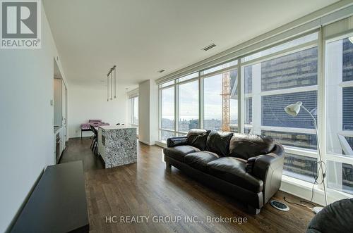 6209 - 1 Bloor Street E, Toronto, ON 