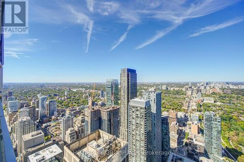 6209 - 1 Bloor Street E, Toronto, ON 