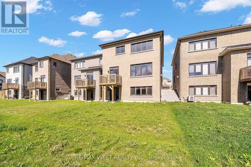 43 Ed Ewert Avenue, Clarington, ON 