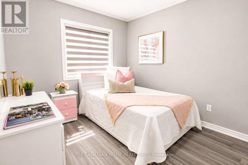 124 Tomabrook Crescent, Brampton, ON 