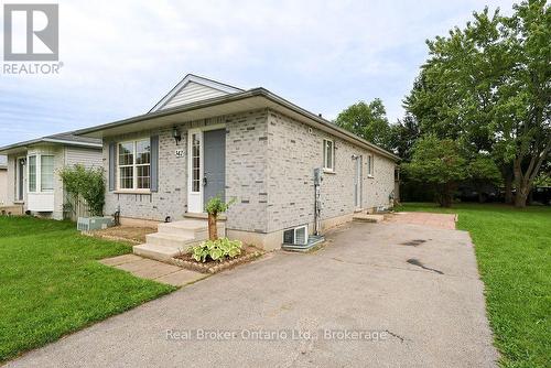 342 FLEMING DRIVE  London East (East D), ON N5V 4Y6
