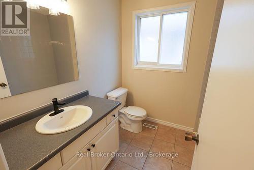 Main Floor Bathroom - 342 Fleming Drive, London East (East D), ON 