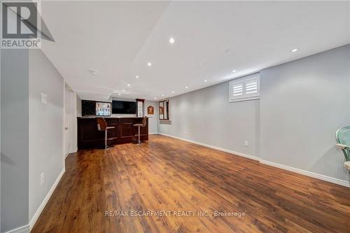 2284 Mansfield Drive, Burlington, ON 