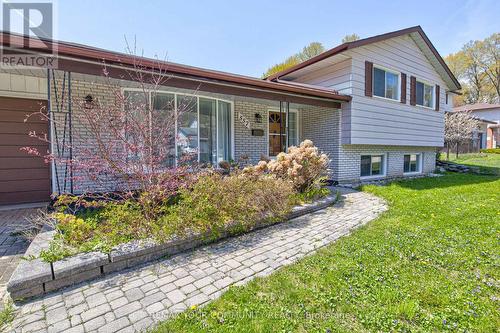 557 Glen Manor Boulevard, Waterloo, ON 