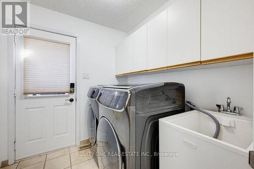 35 Ivylea Street, Ottawa, ON 