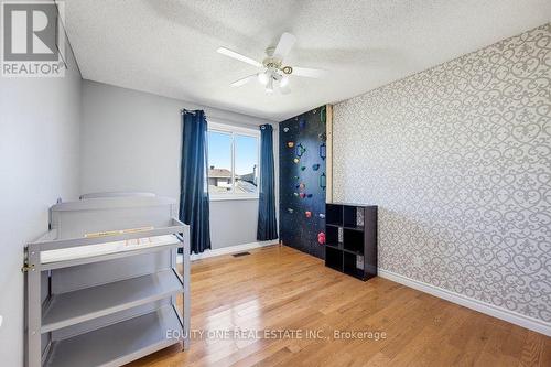 35 Ivylea Street, Ottawa, ON 