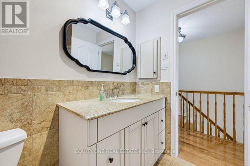 35 Ivylea Street, Ottawa, ON 