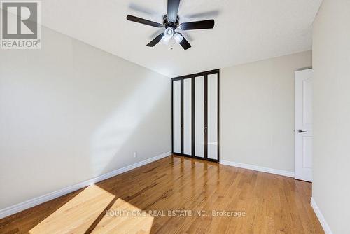 35 Ivylea Street, Ottawa, ON 