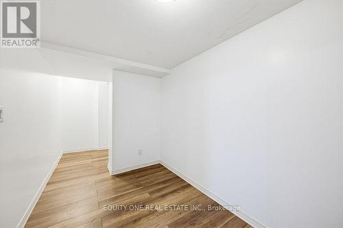 35 Ivylea Street, Ottawa, ON 