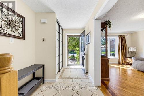 35 Ivylea Street, Ottawa, ON 