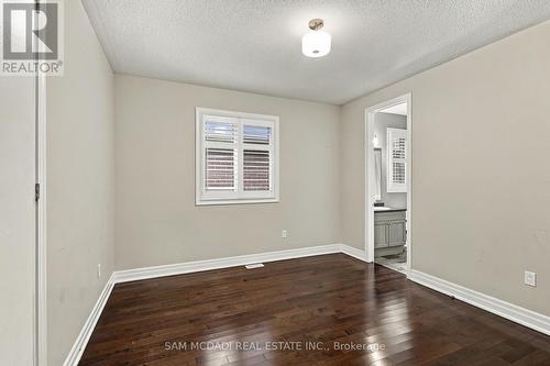 146 Mcwilliams Crescent, Oakville, ON 
